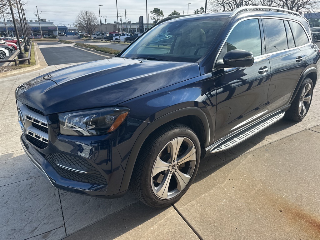 2022 Mercedes-Benz GLS GLS450's photo