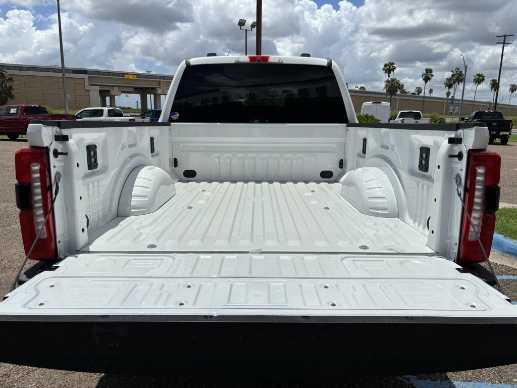 2025 Ford F-250 Lariat photo 22