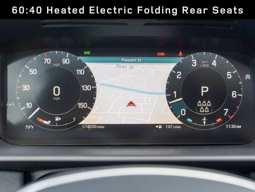 2024 Land Rover Discovery S photo 9