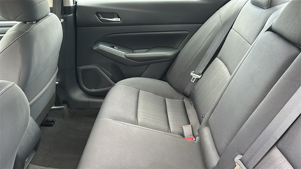2022 Nissan Altima 2.5 SV photo 29