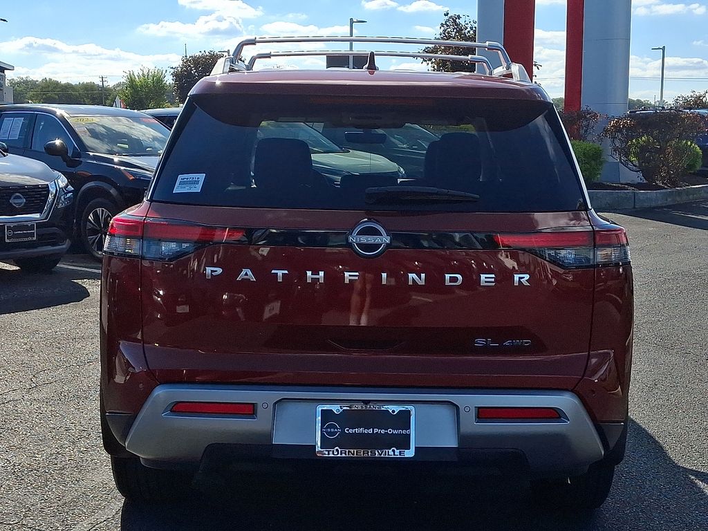 2024 Nissan Pathfinder SL photo 4