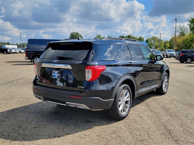 2022 Ford Explorer XLT photo 5