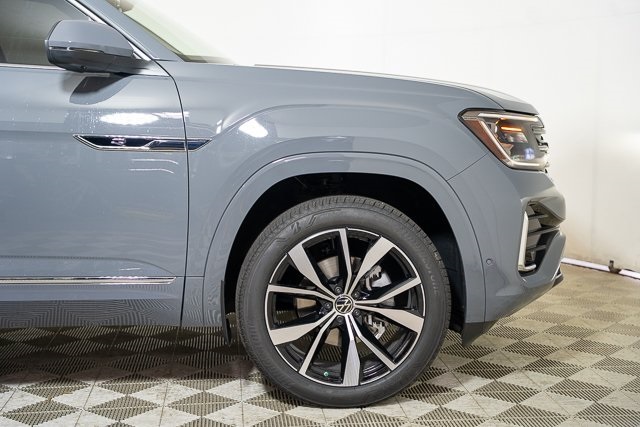2025 Volkswagen Atlas SEL Premium R-Line photo 51