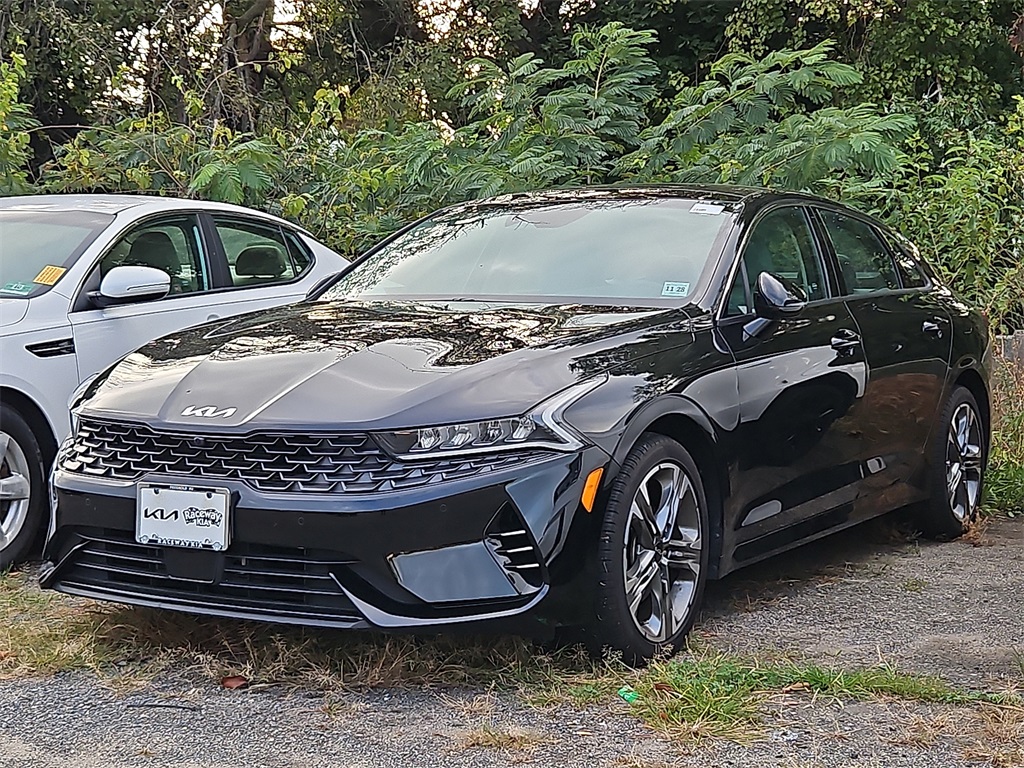 2024 Kia K5 EX photo 2