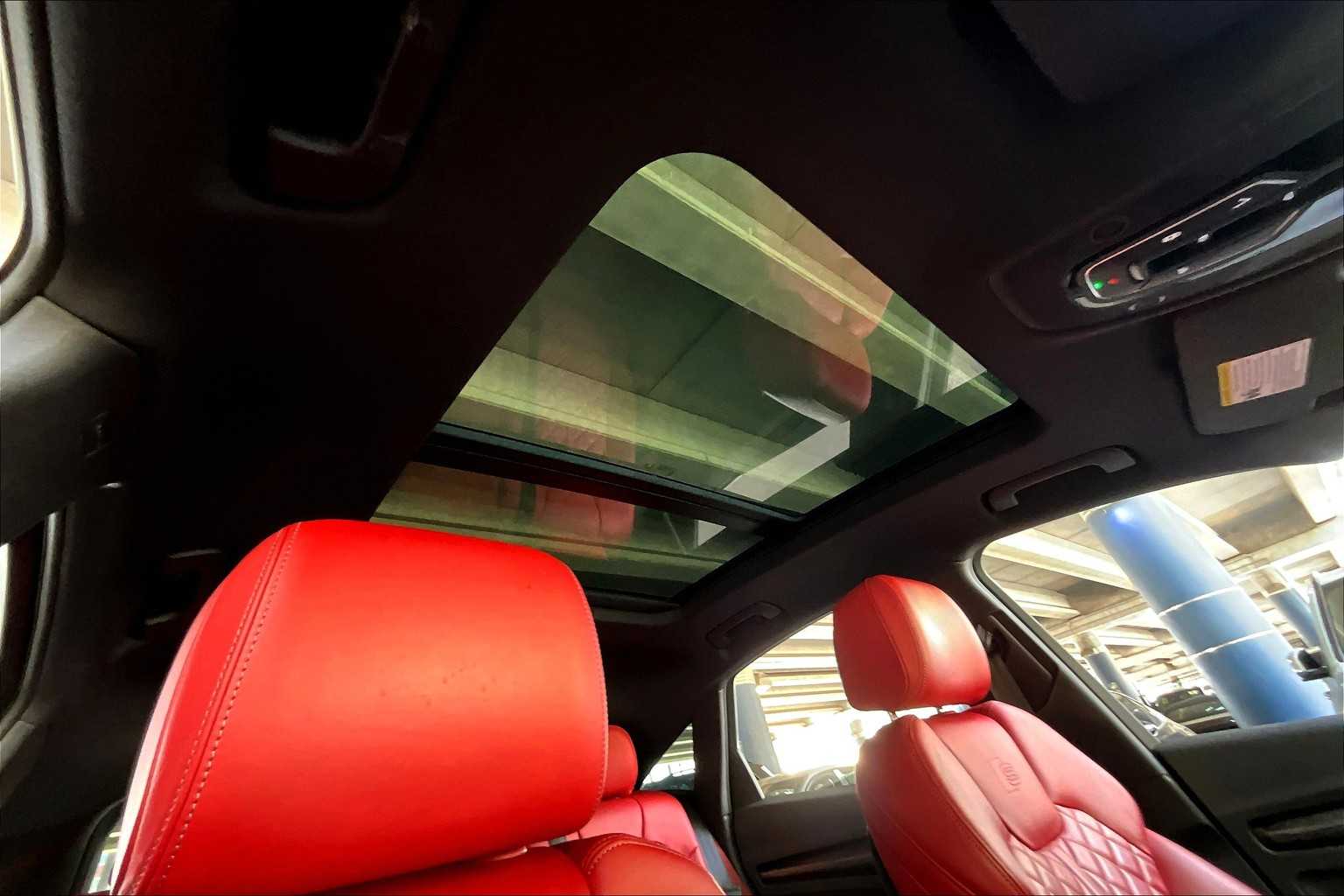 2023 Audi SQ5 Premium Plus photo 11