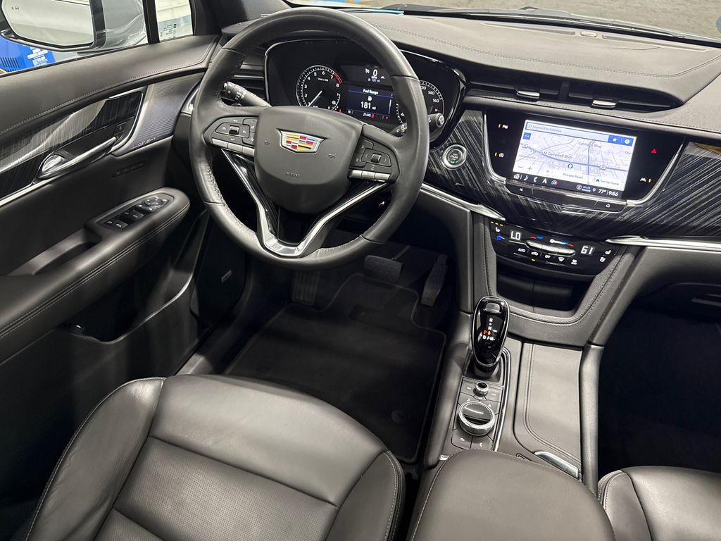 2025 Cadillac XT6 Premium Luxury photo 29