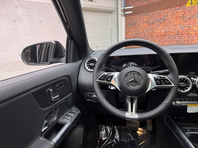2026 Mercedes Benz GLA 250 4MATIC photo 12