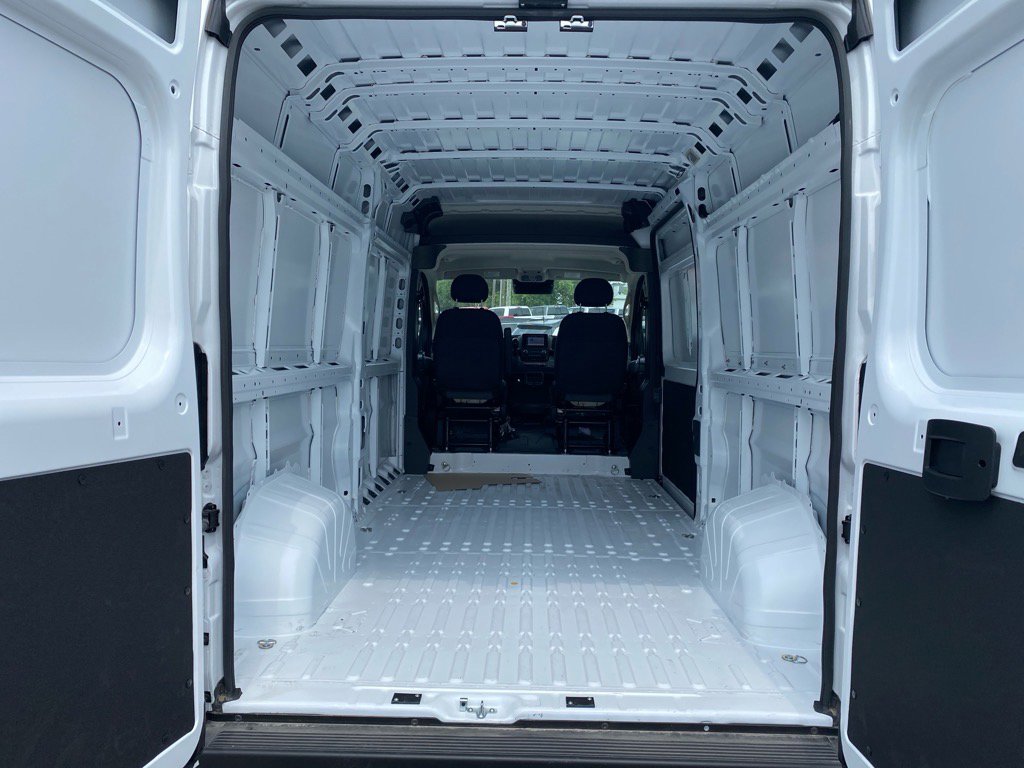 2025 Ram ProMaster 2500 photo 9