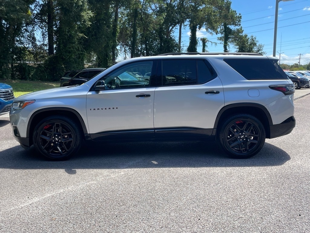 2021 Chevrolet Traverse Premier photo 18