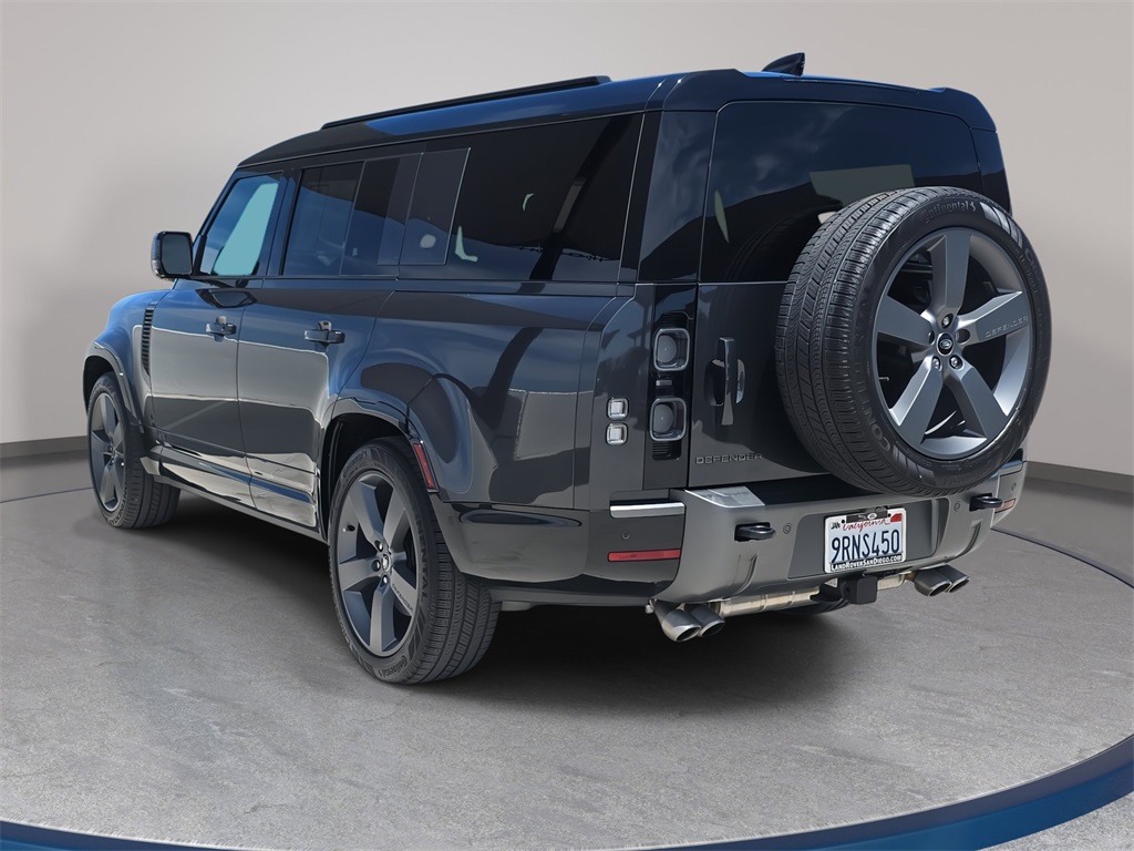 2024 Land Rover Defender 130 V8 photo 7