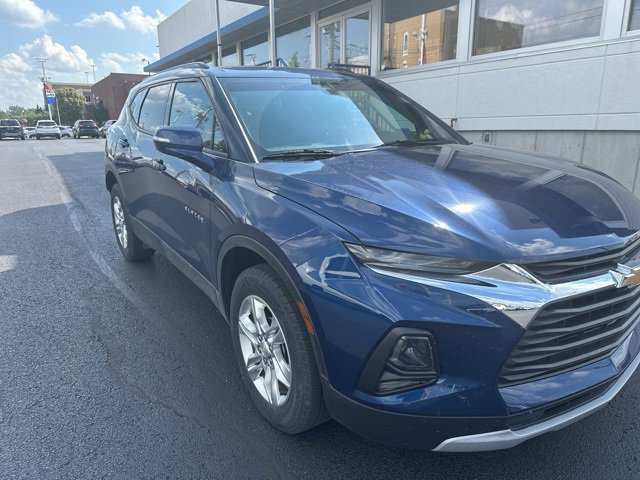 2022 Chevrolet Blazer 2LT photo 2