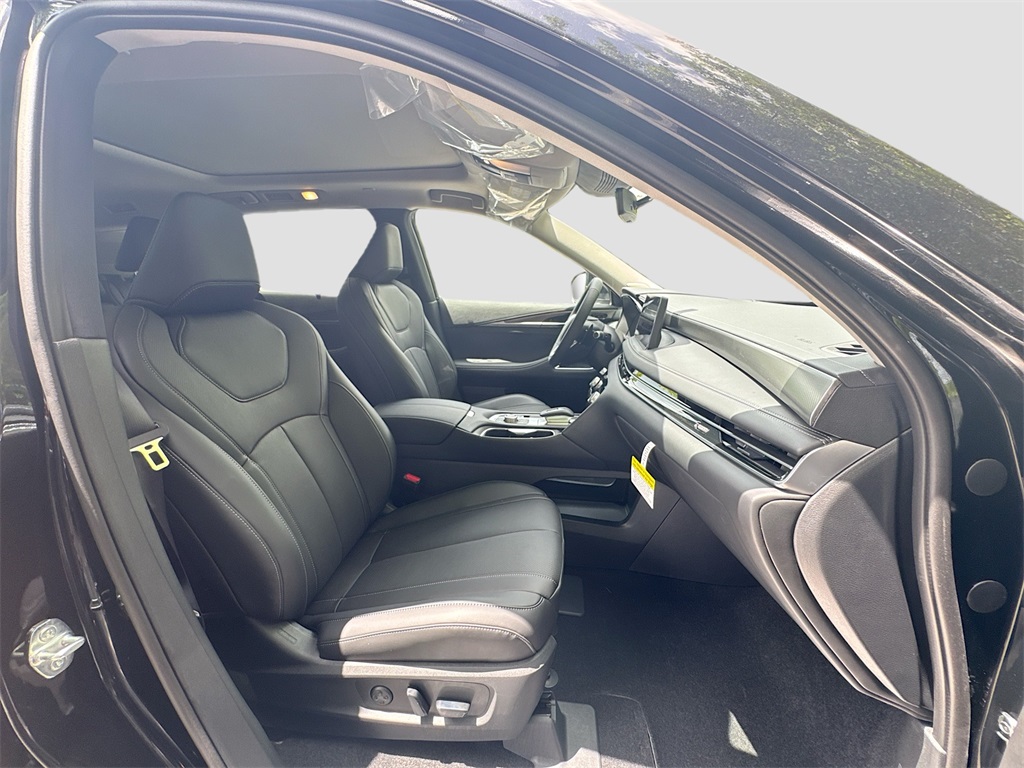 2026 Infiniti QX60 Luxe photo 28