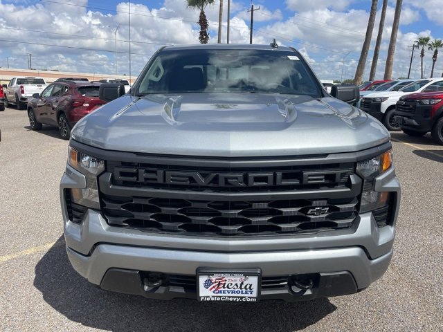 2026 Chevrolet Silverado 1500 Custom photo 2
