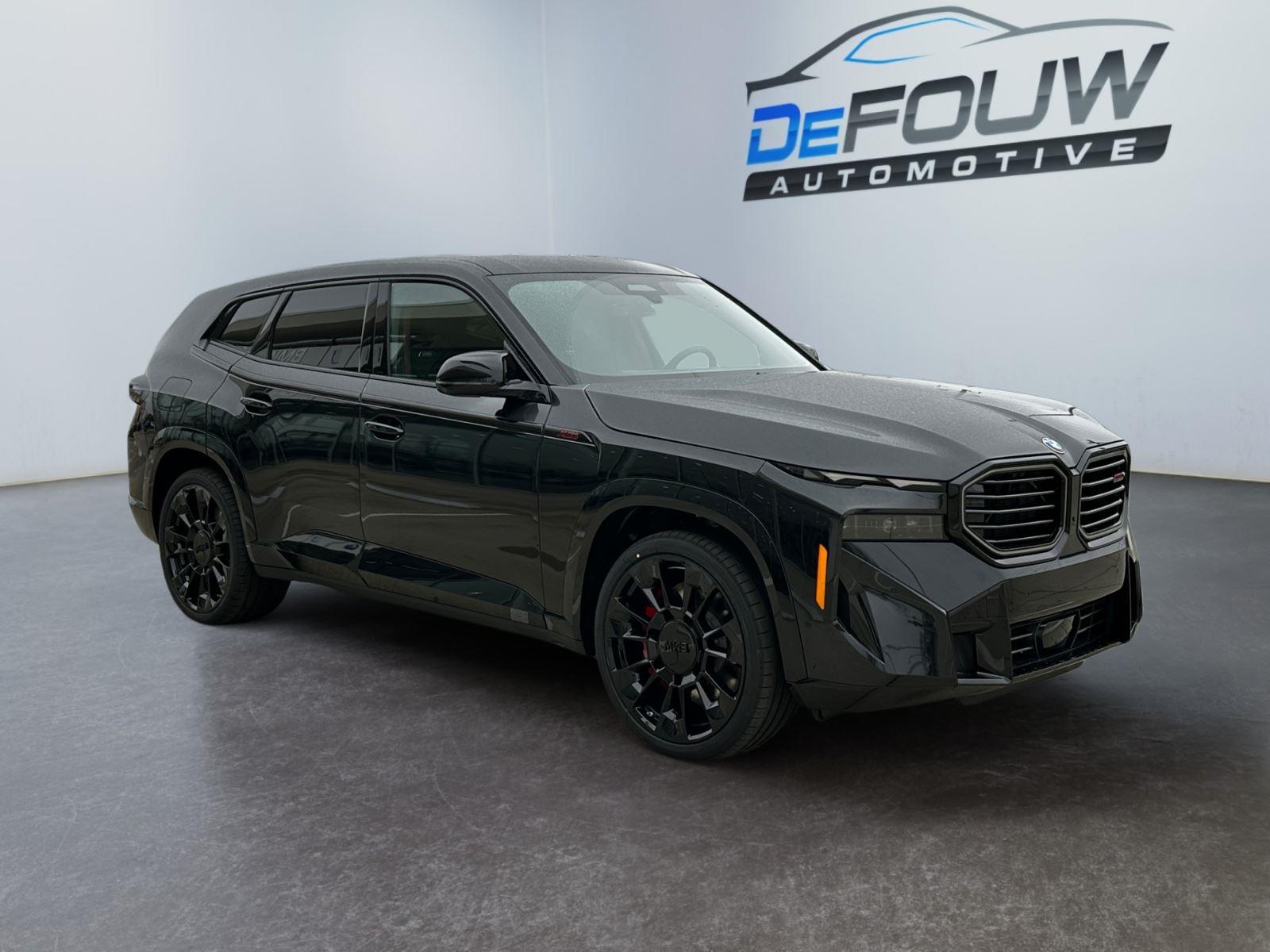 2026 BMW XM Base's photo