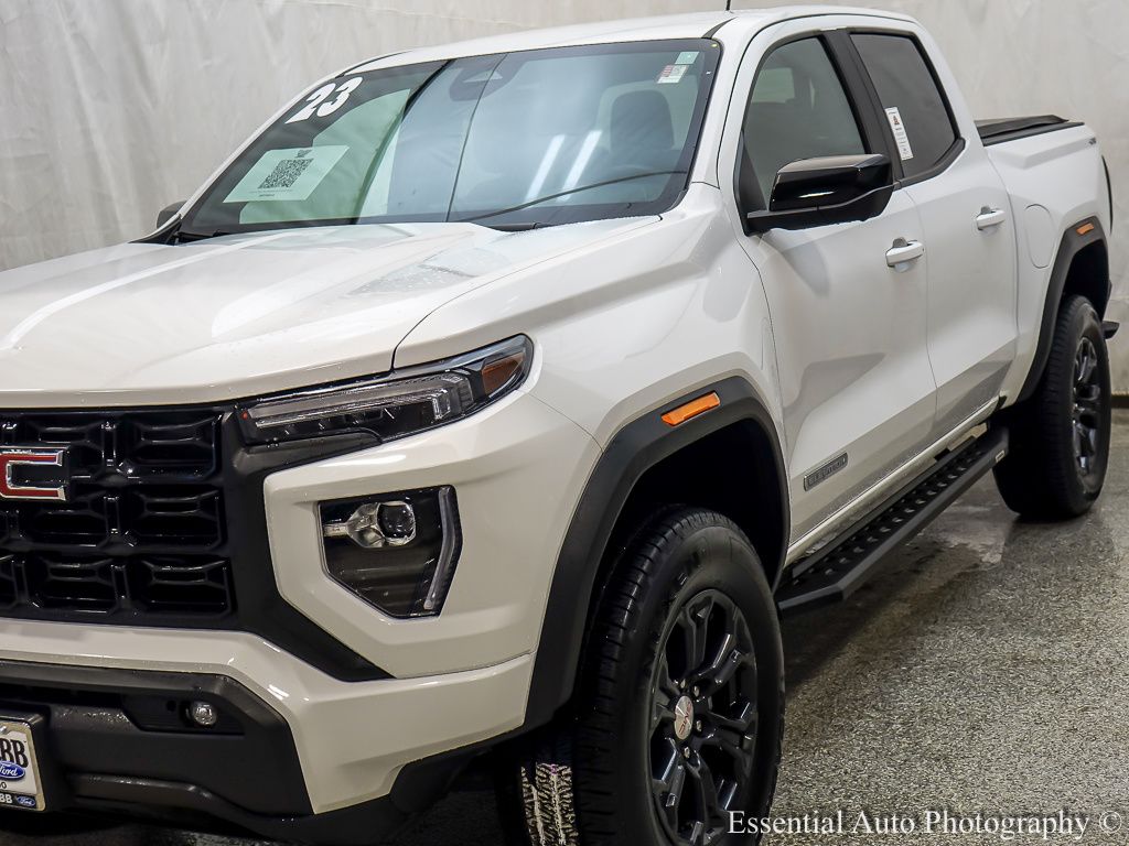 2023 GMC CANYON - Image 4