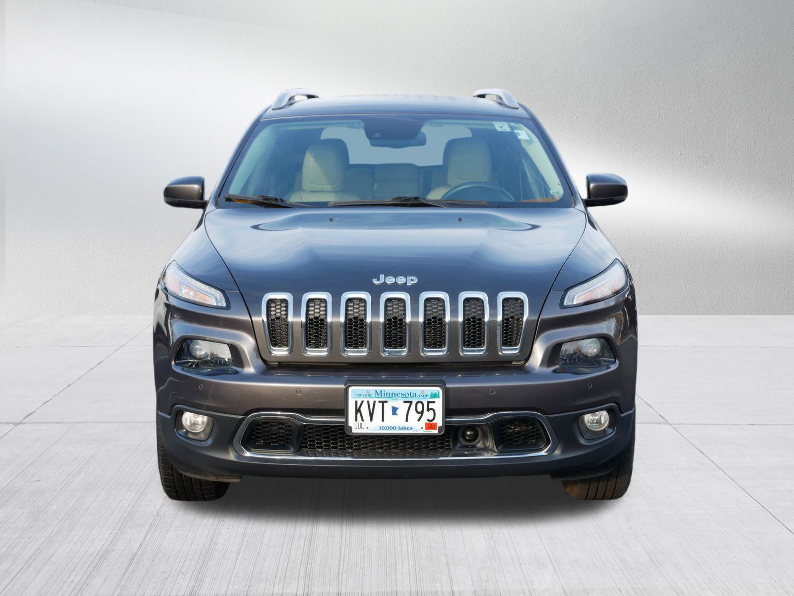 Used 2015 Jeep Cherokee Limited with VIN 1C4PJMDB7FW574048 for sale in Bloomington, Minnesota