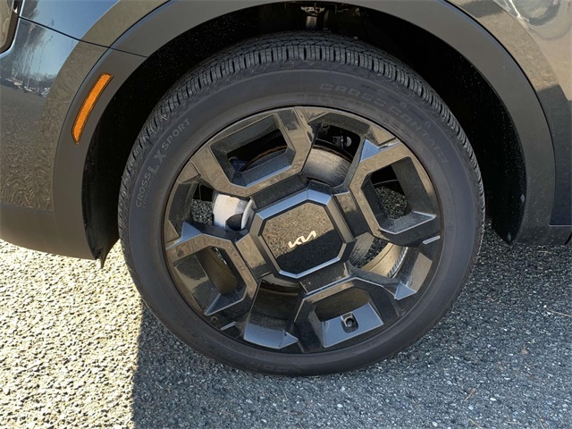 2025 Kia Sorento S photo 7