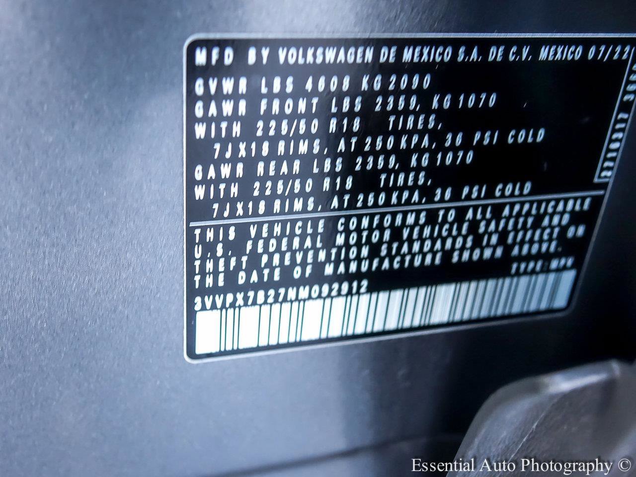 2022 VOLKSWAGEN TAOS - Image 24