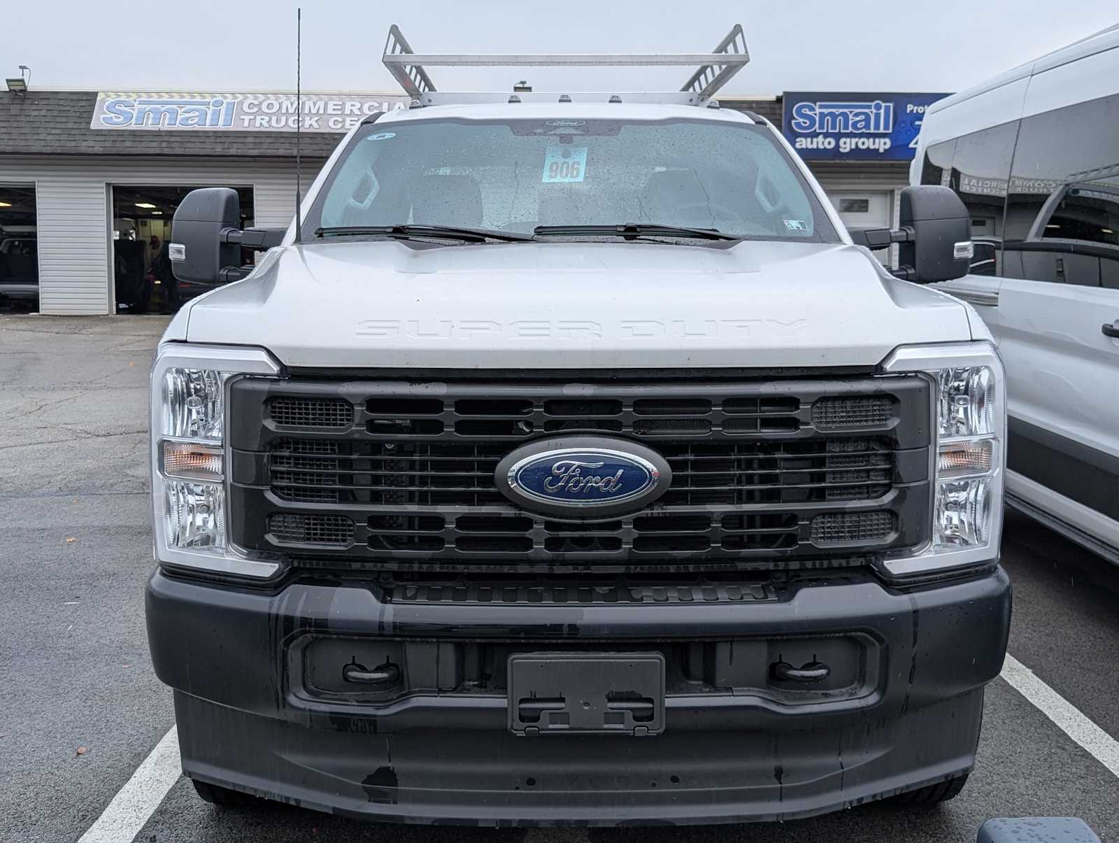 2024 Ford F-350 XL photo 2