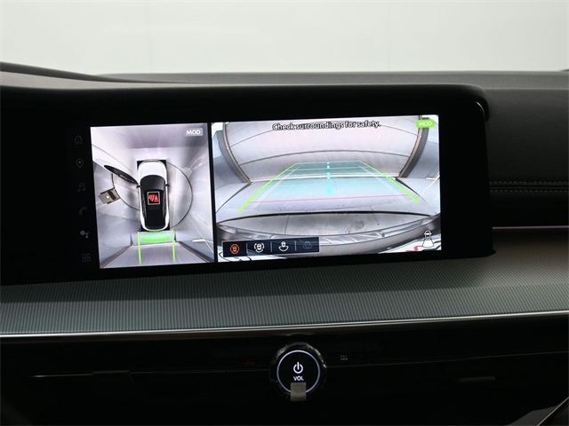 2025 Nissan Murano SL photo 22