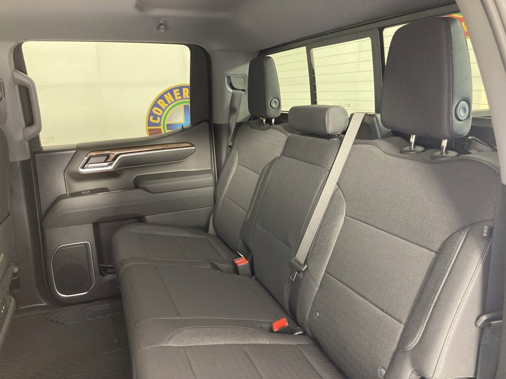 2026 Chevrolet Silverado 1500 LT photo 15
