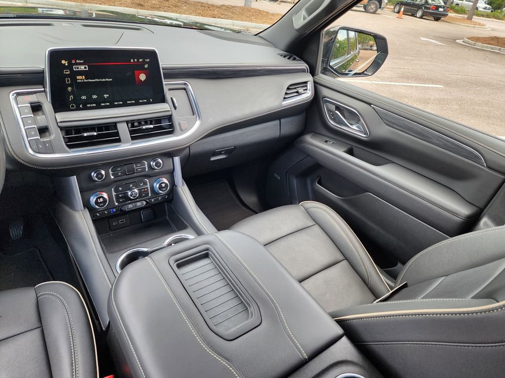 2023 Gmc Yukon SLT photo 28
