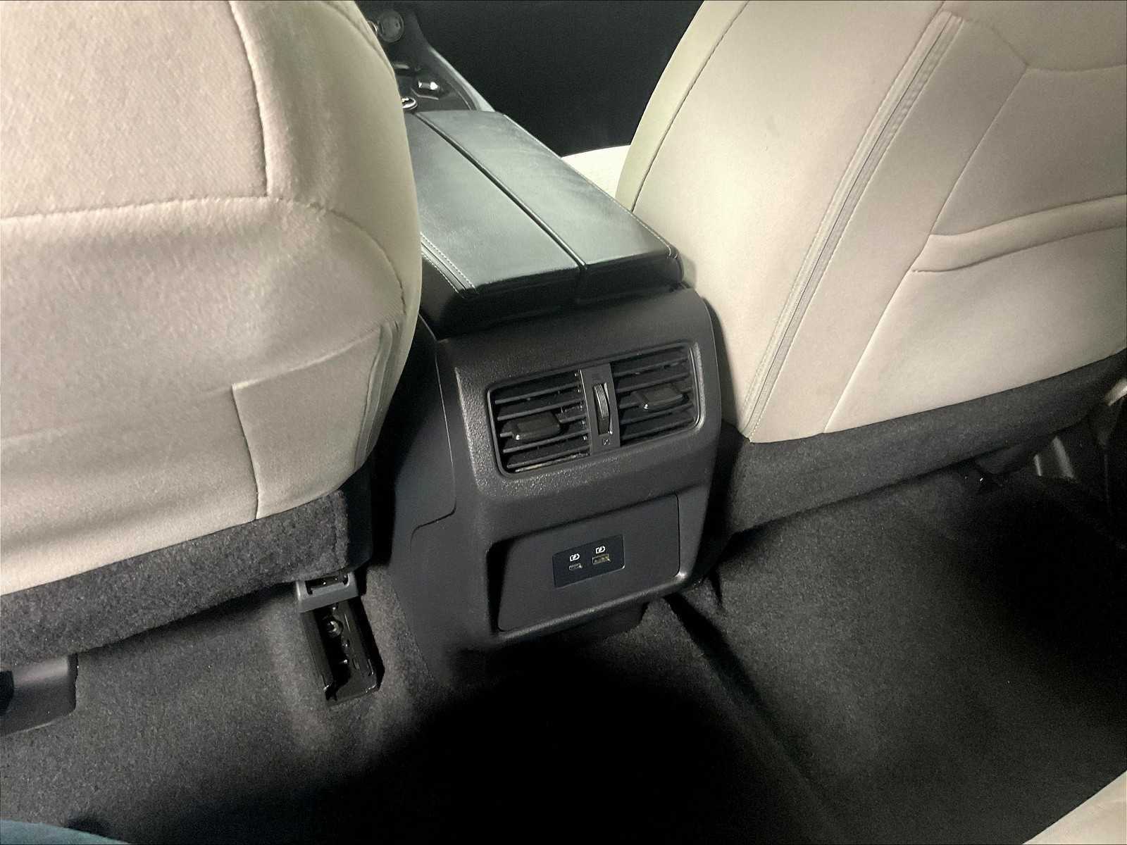 2023 Nissan Rogue SV photo 27