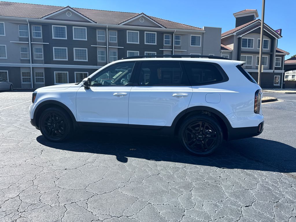 2024 Kia Telluride X-Line photo 6
