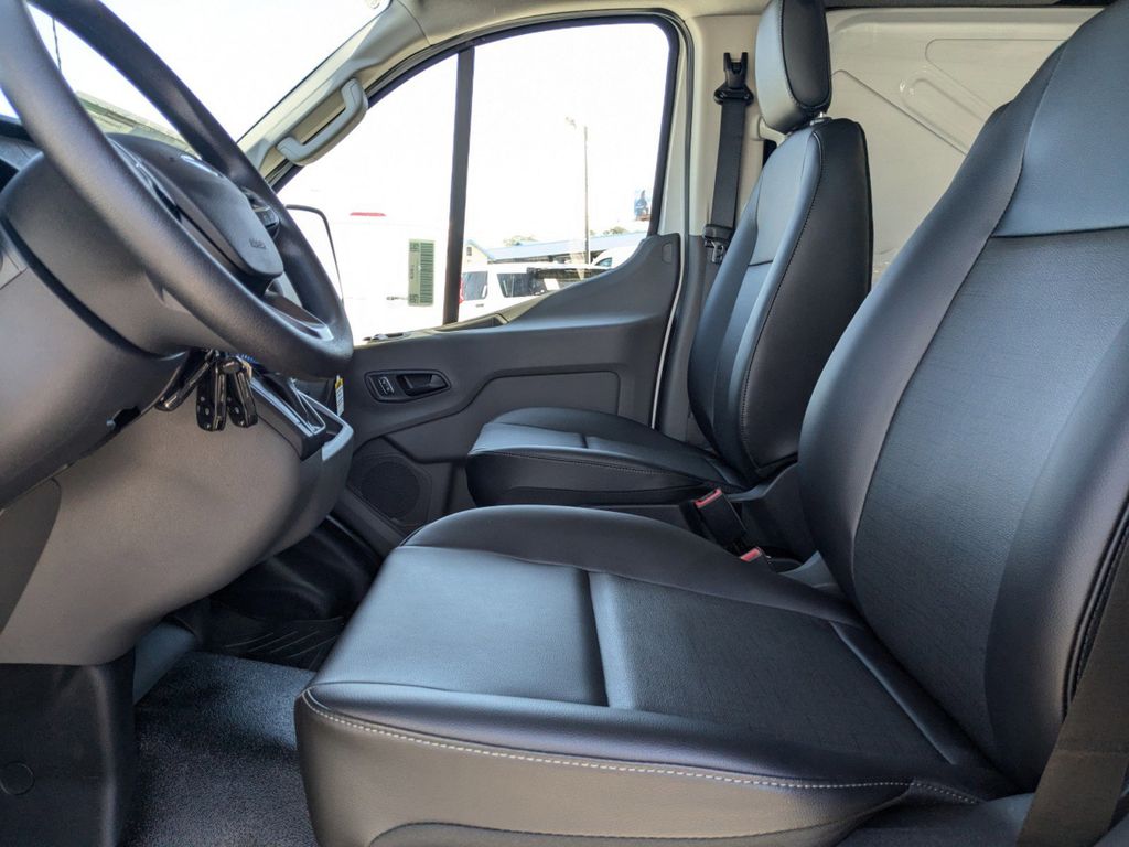 2025 Ford Transit photo 12