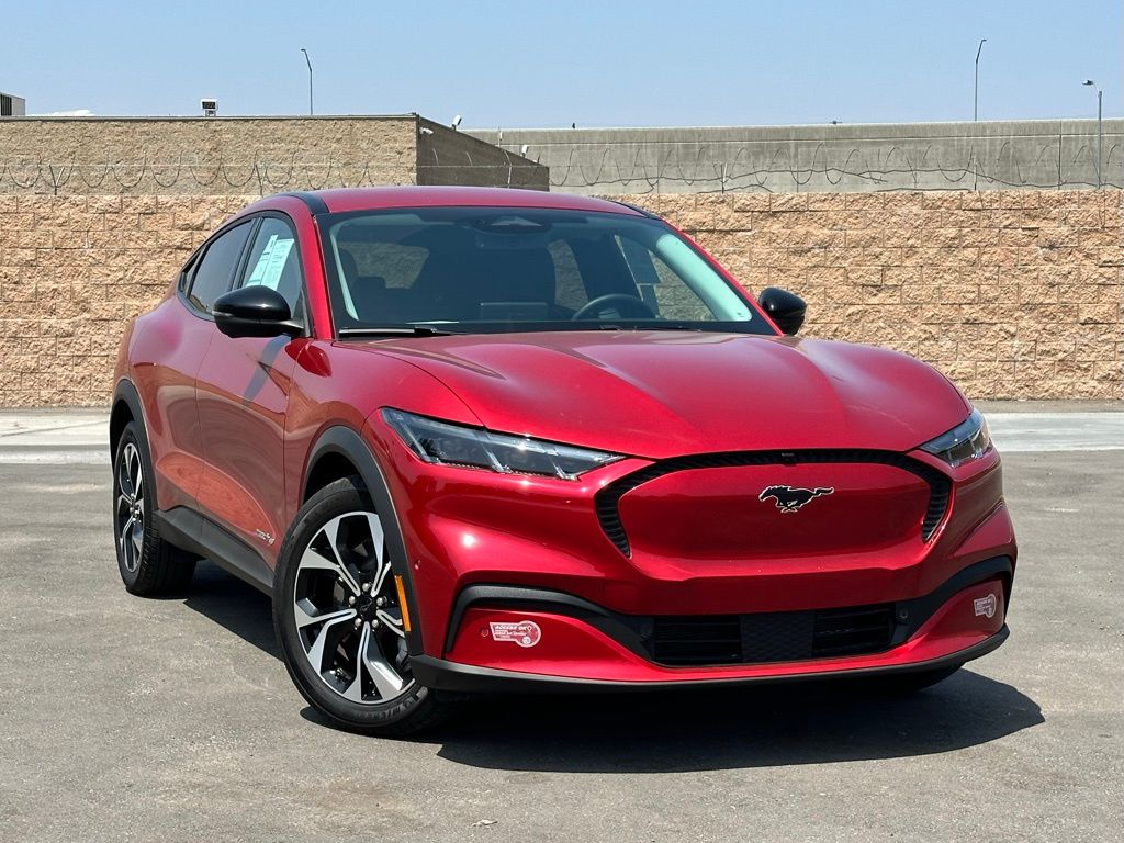 2024 Ford Mustang Mach-E Select photo 2