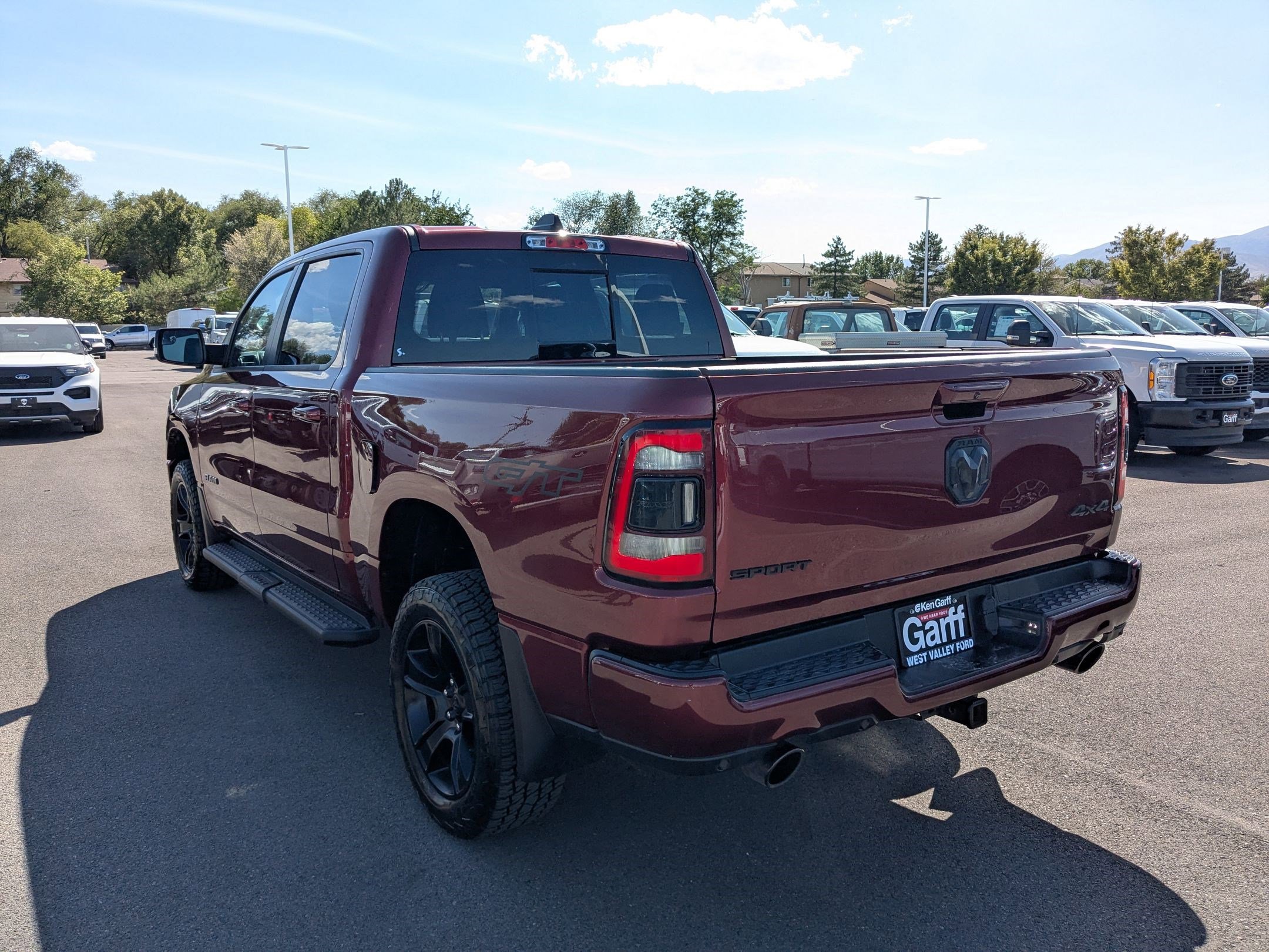 2023 Ram 1500 Sport photo 5