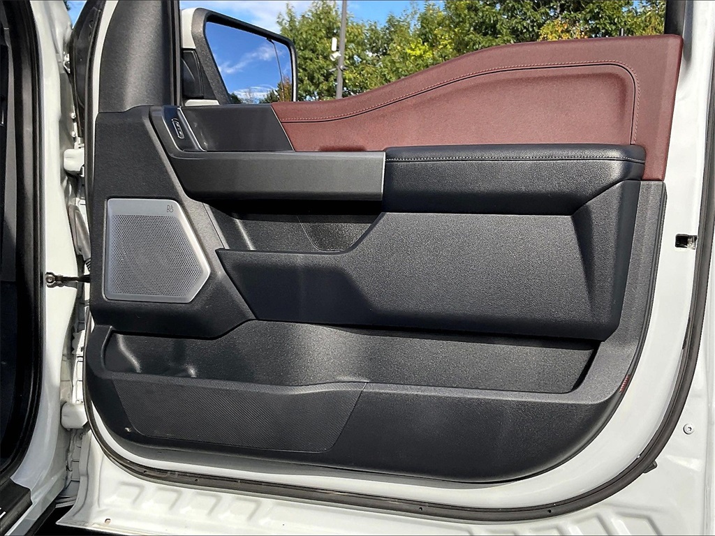 2023 Ford F-150 Lariat photo 11