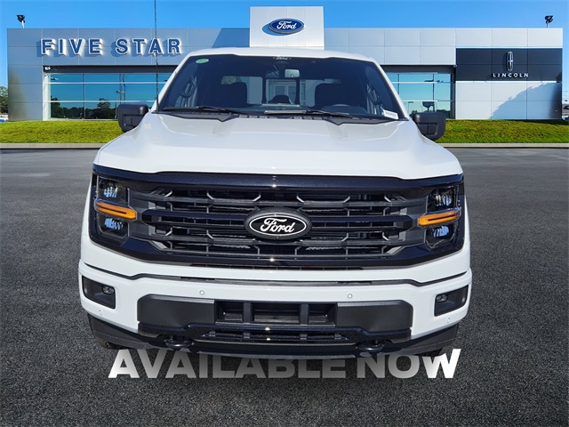 2025 Ford F-150 XLT photo 2