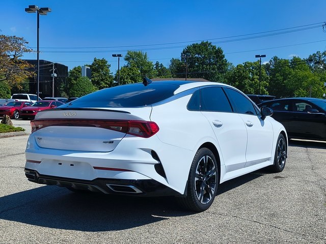 2022 Kia K5 GT-Line photo 13