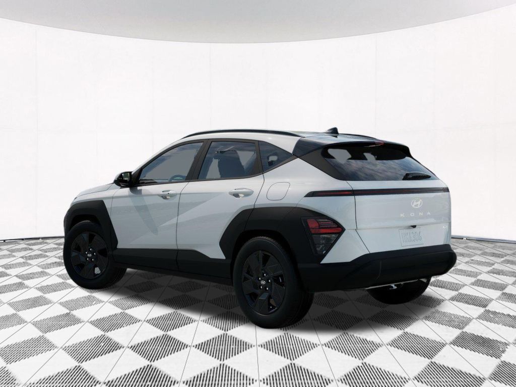 2026 Hyundai Kona SEL photo 4