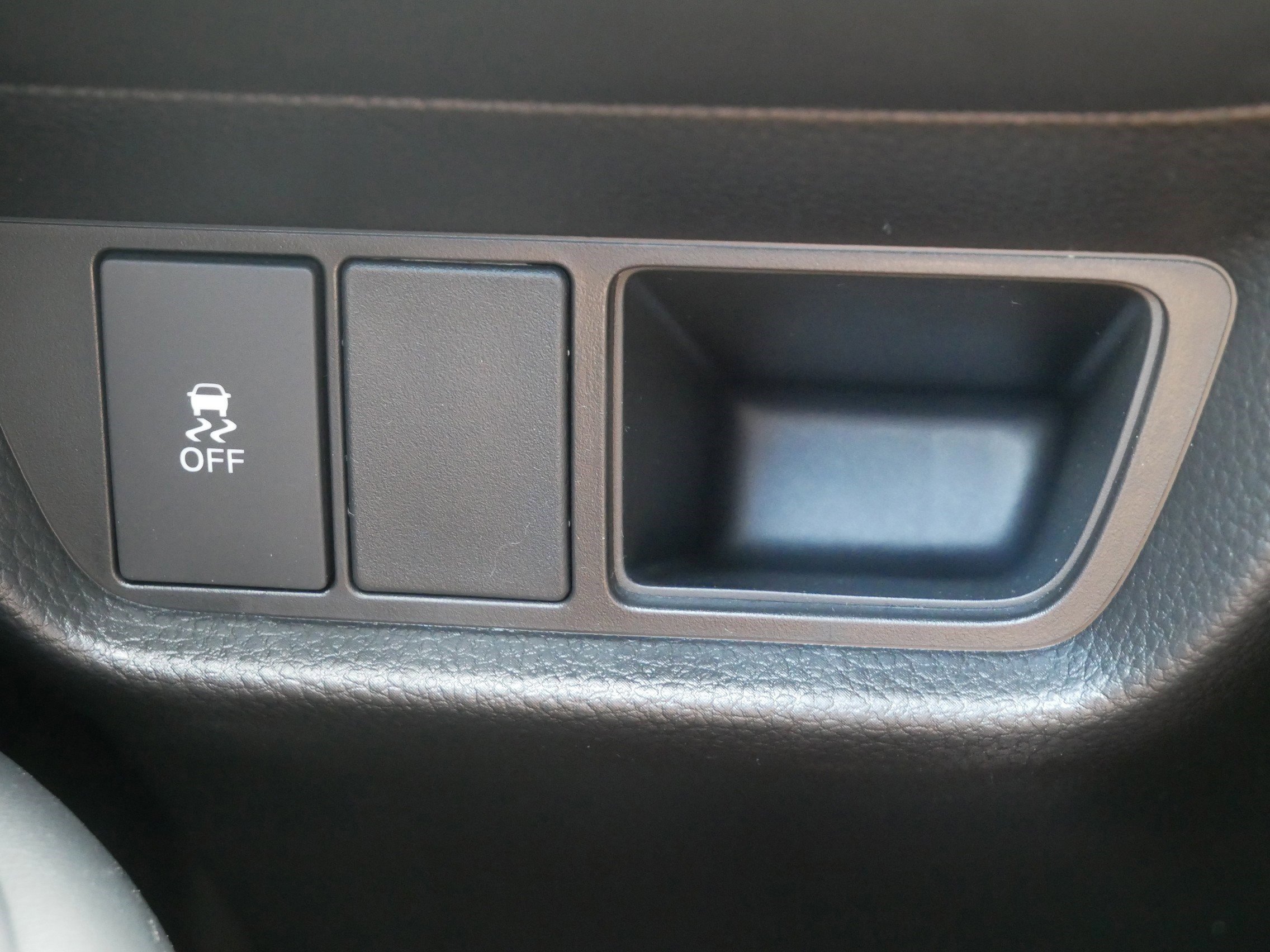 2026 Honda HR-V LX photo 15