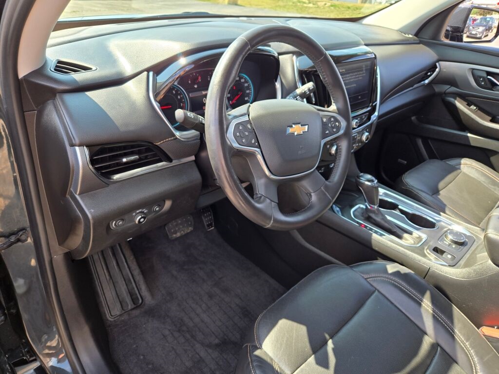 2020 Chevrolet Traverse Premier photo 21
