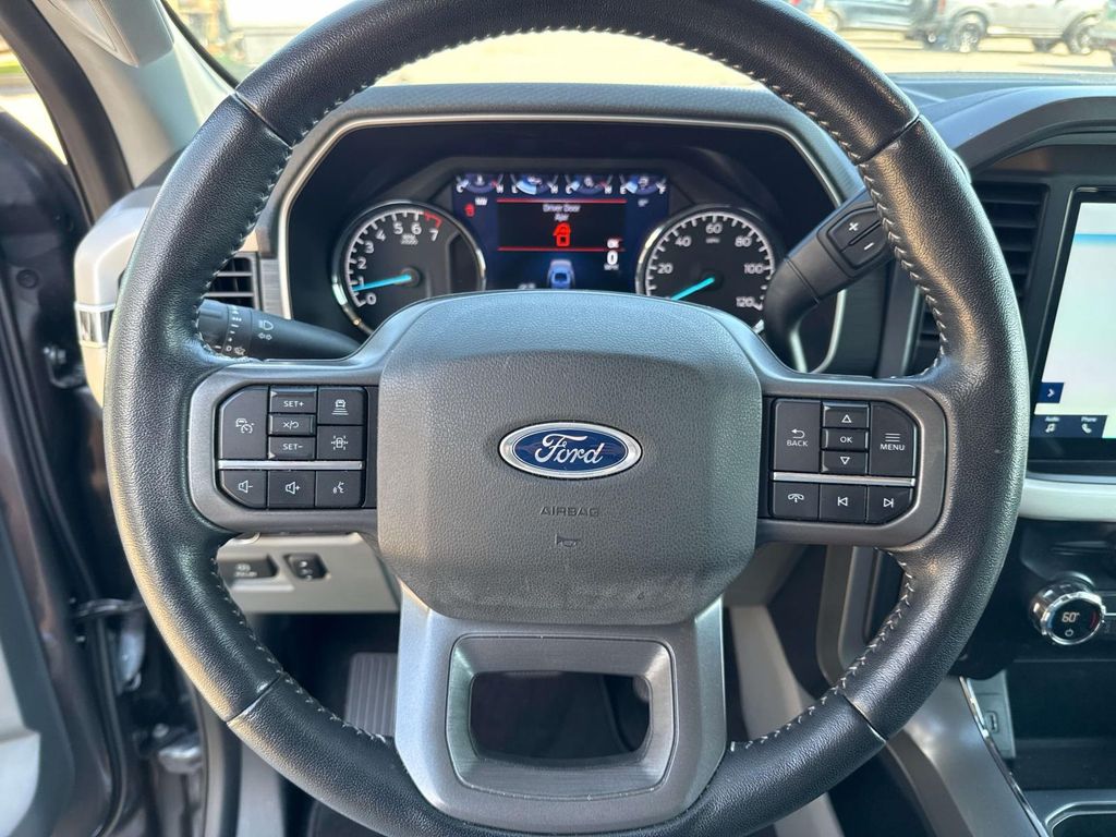 2021 Ford F-150 XLT photo 21