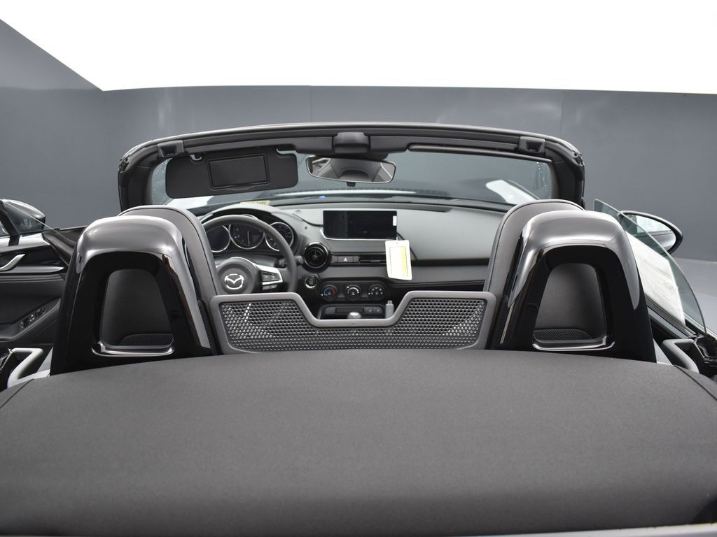 2025 Mazda MX-5 Miata Miata photo 19