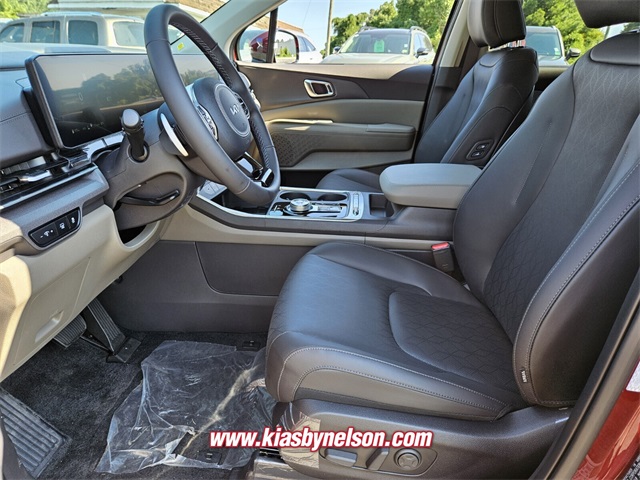 2026 Kia Carnival SX photo 3