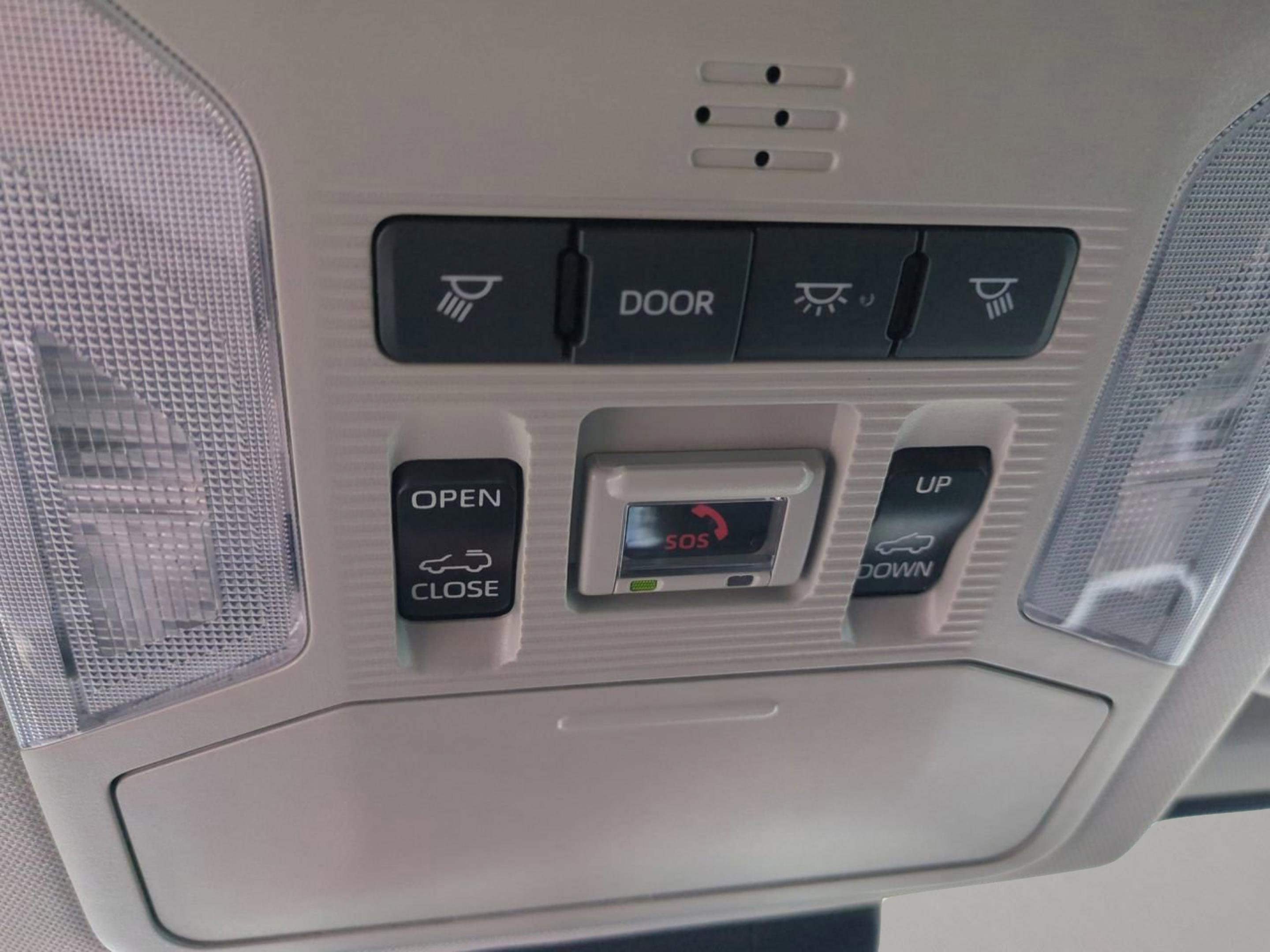 2024 Toyota RAV4 XLE photo 22