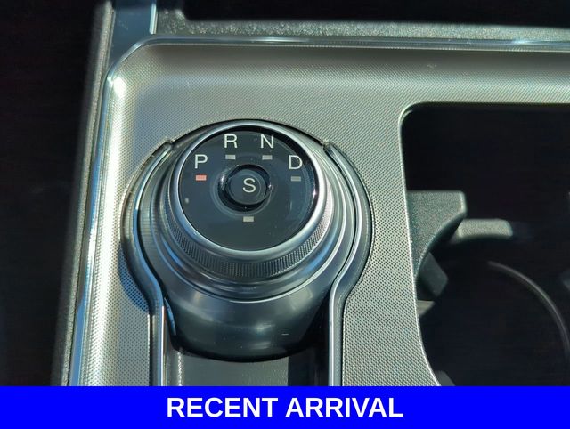 2022 Ford Edge Titanium photo 12