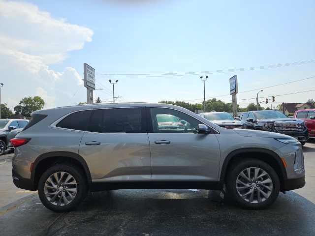 2026 Buick Enclave Preferred photo 7