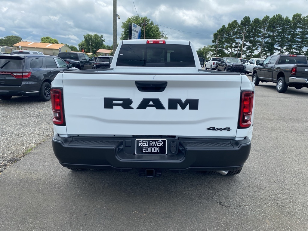 2025 Ram 3500 Tradesman photo 6