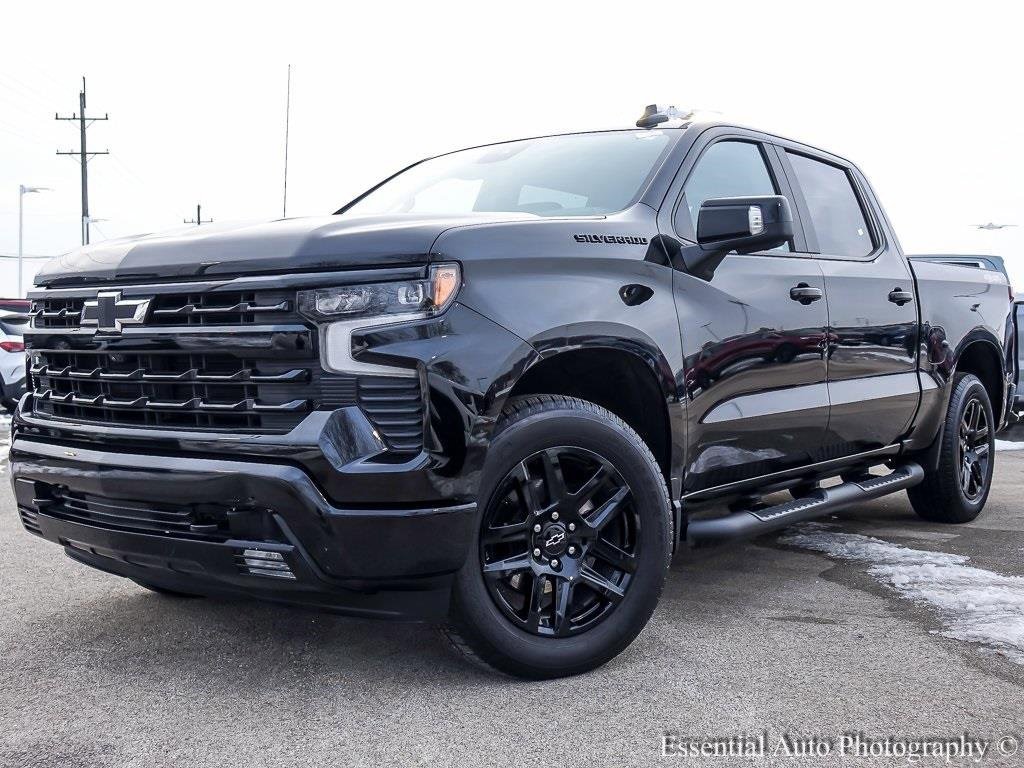 2023 CHEVROLET SILVERADO - Image 1