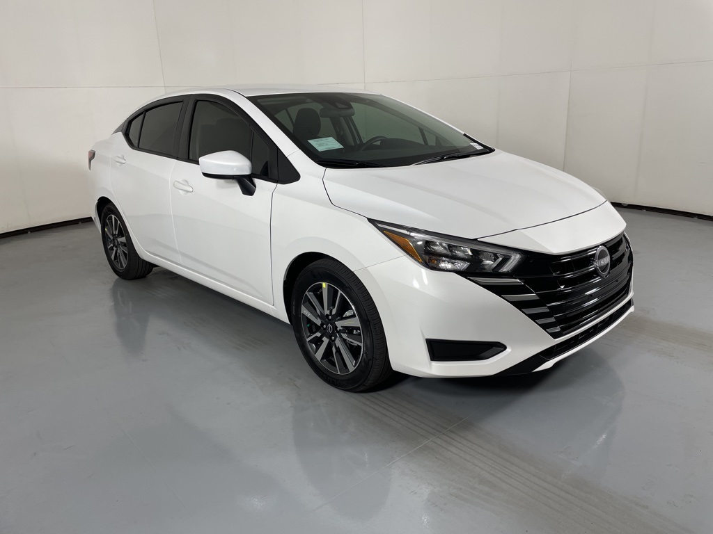 2025 Nissan Versa SV photo 2