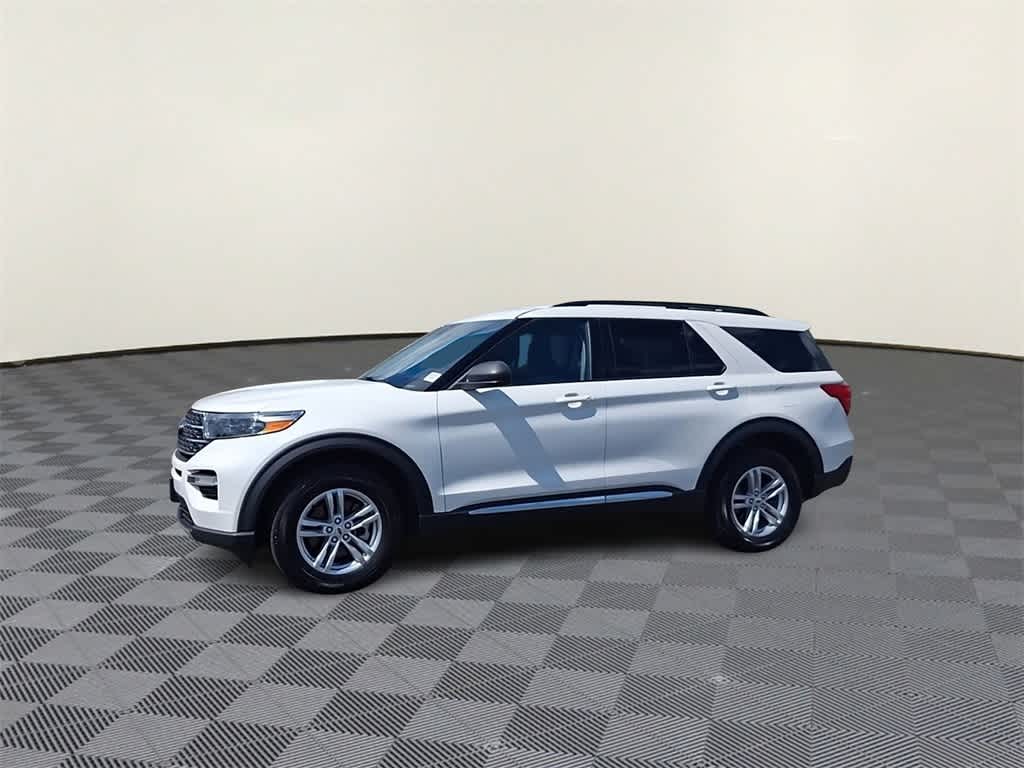2022 Ford Explorer XLT photo 4