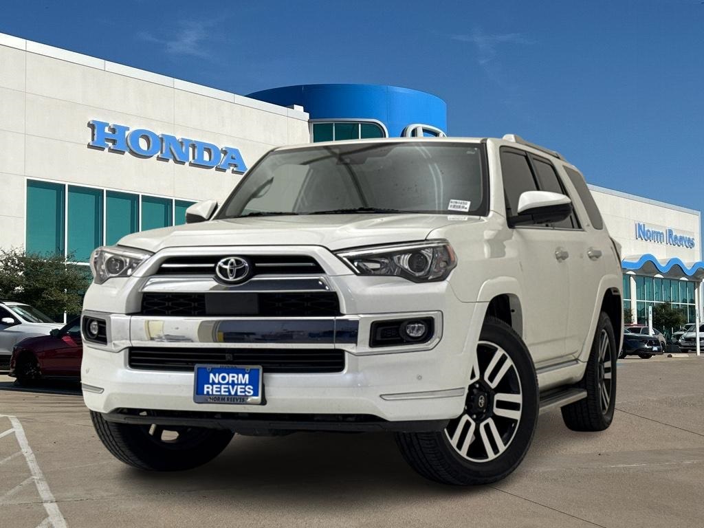 2022 Toyota 4Runner Limited's photo