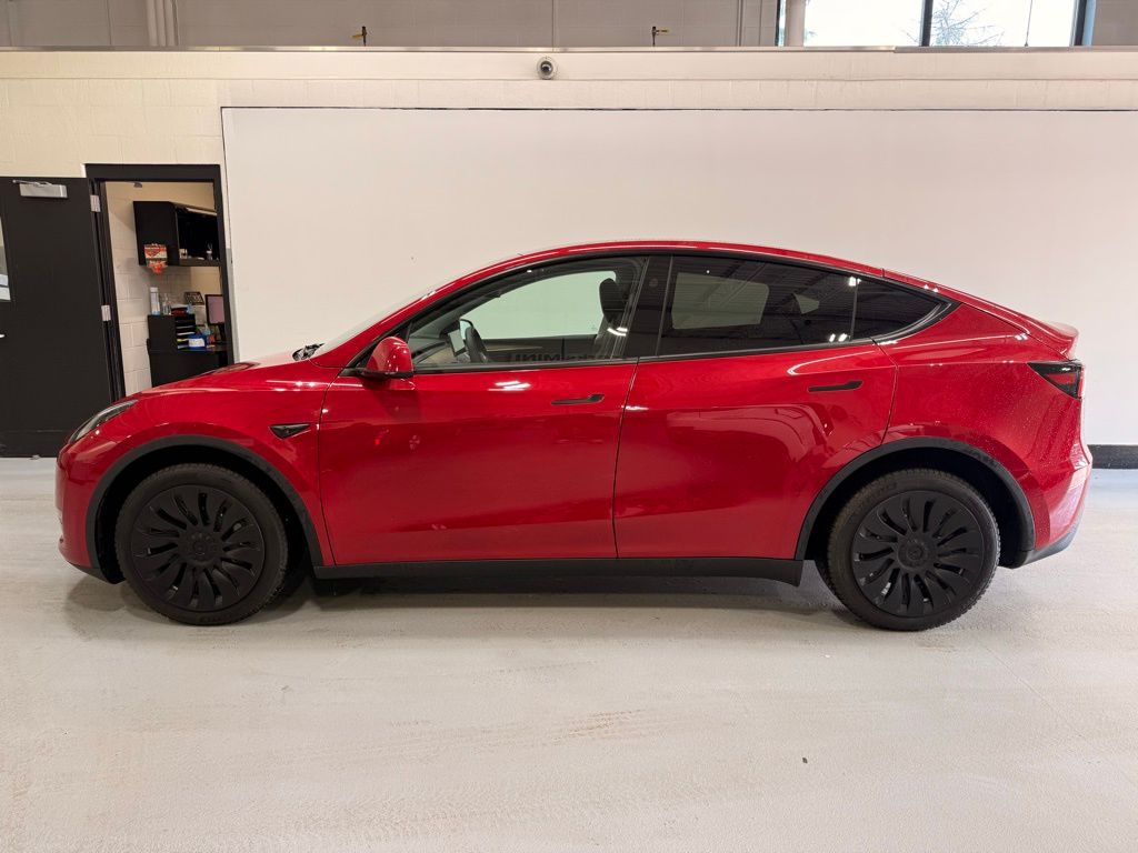Used 2023 Tesla Model Y Long Range with VIN 7SAYGDEE5PF854877 for sale in Golden Valley, Minnesota