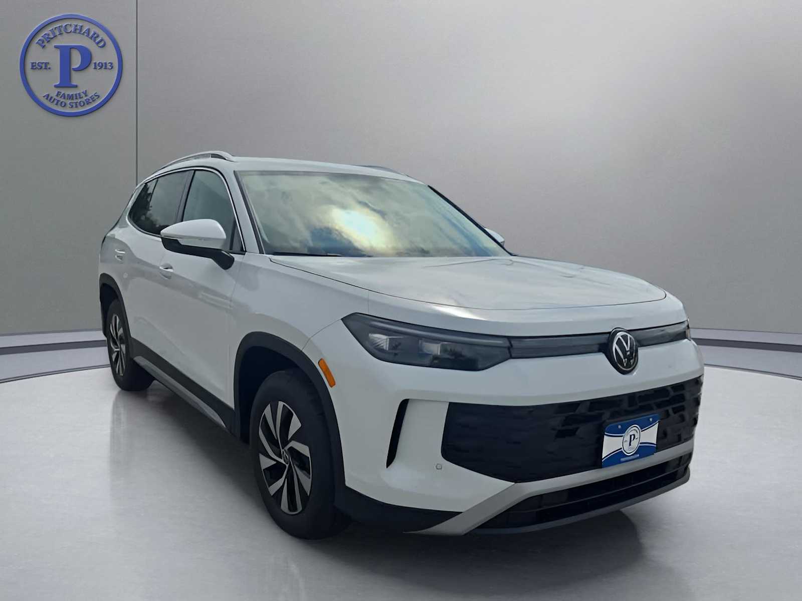 2025 Volkswagen Tiguan S's photo